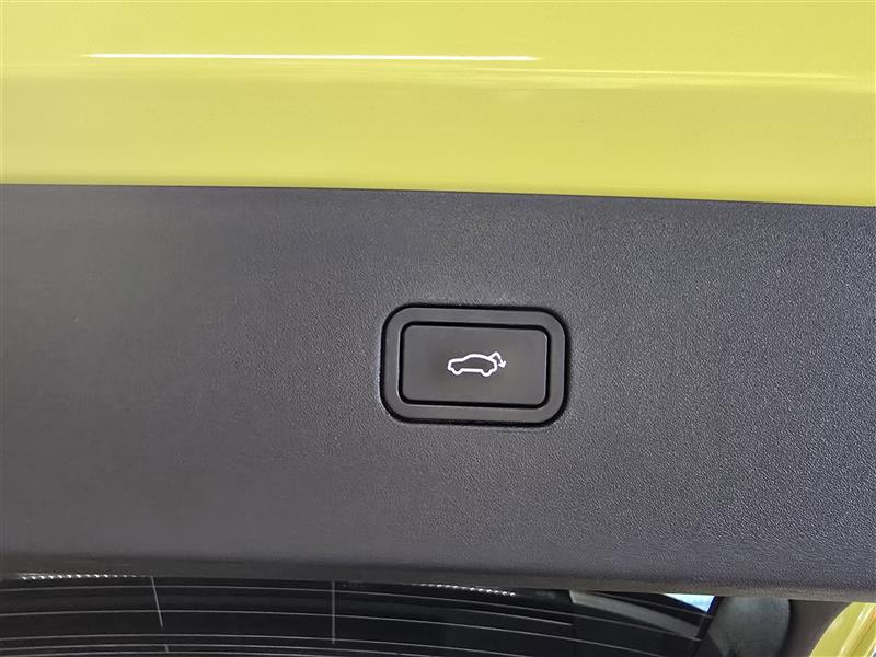 VOLVO EX30 2024
