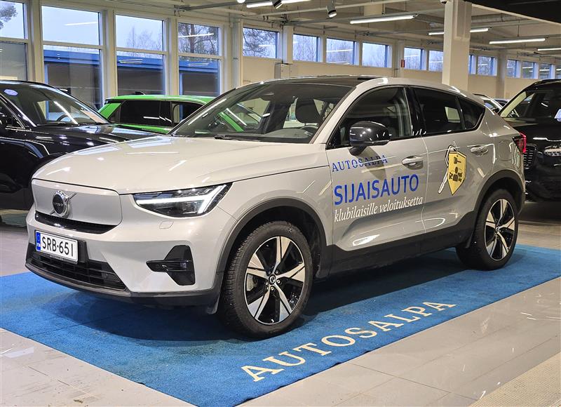 VOLVO C40 2024