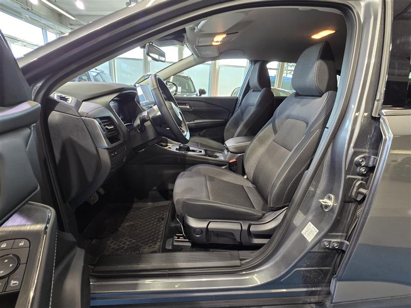 NISSAN Qashqai 2024
