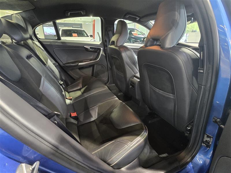 VOLVO S60 2017