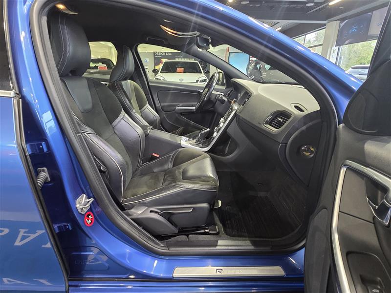VOLVO S60 2017