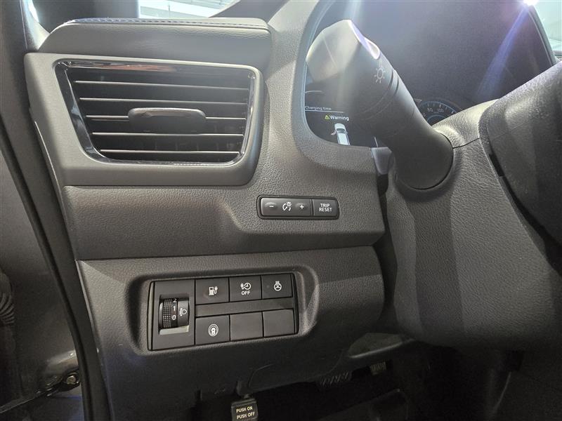 NISSAN Leaf 2022