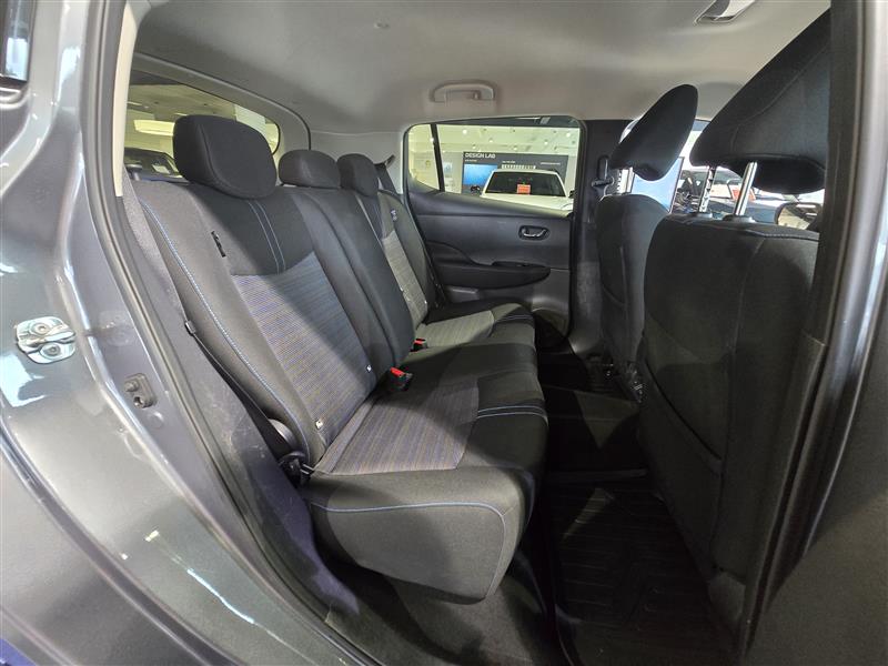 NISSAN Leaf 2022