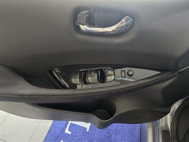 NISSAN Leaf 2022