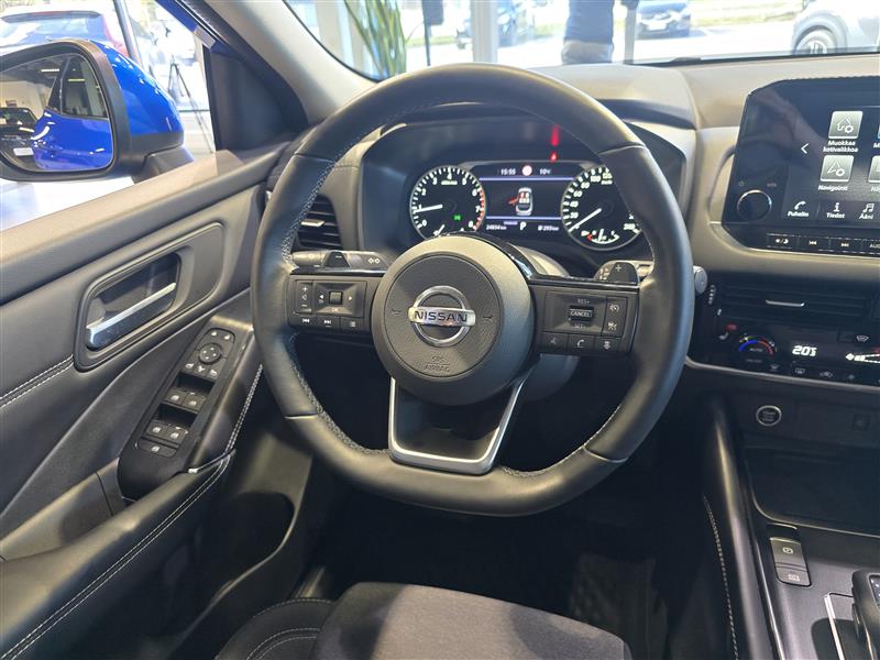 NISSAN Qashqai 2022