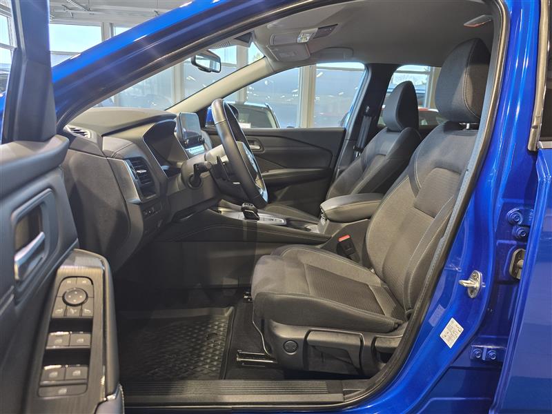 NISSAN Qashqai 2022