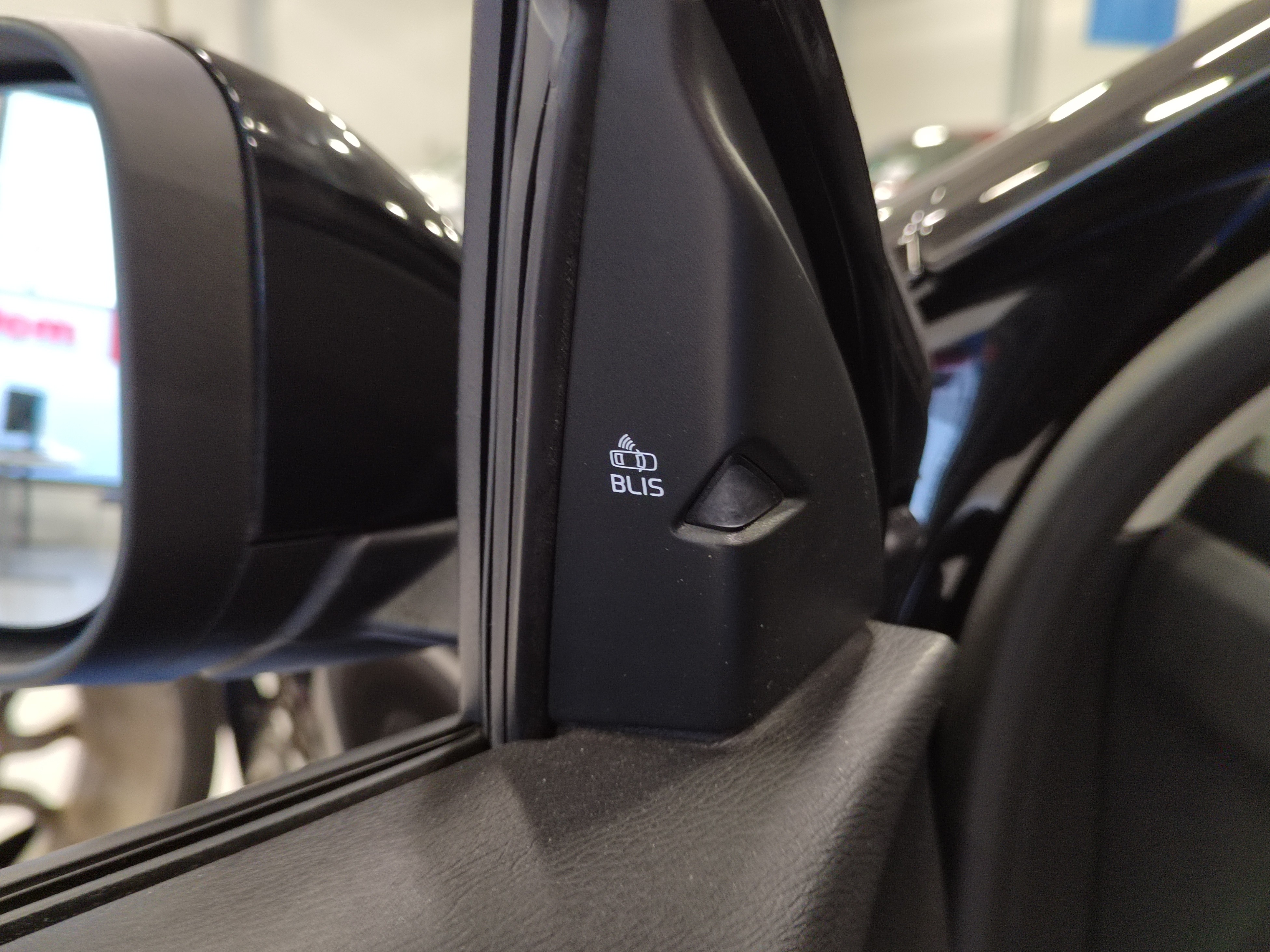 VOLVO V40 Cross Country 2018