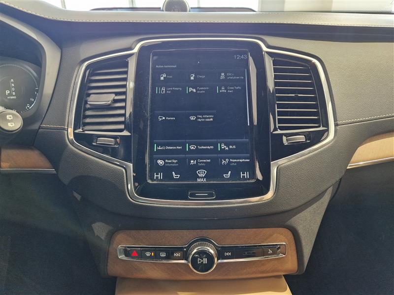 VOLVO XC90 2019