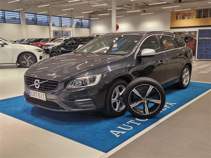 VOLVO V60 2018