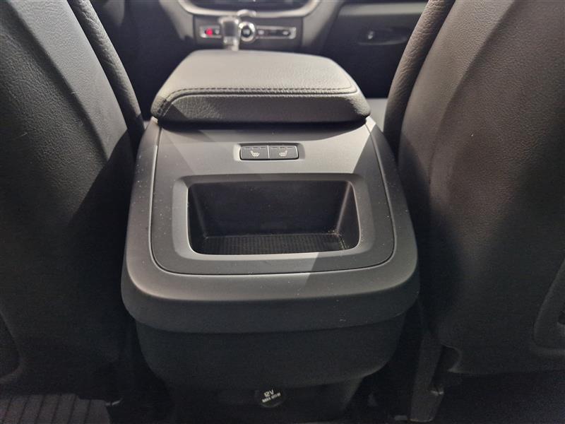 VOLVO XC60 2019