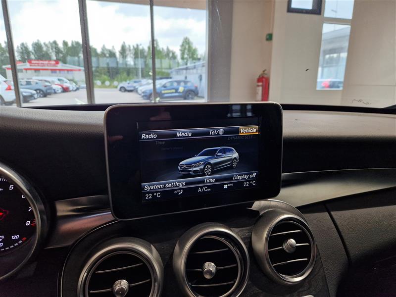 MERCEDES-BENZ C 2016