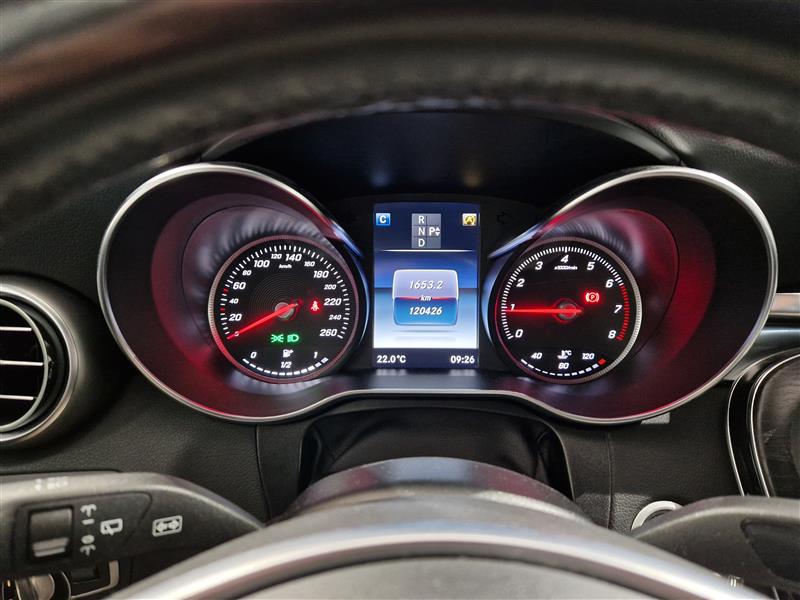 MERCEDES-BENZ C 2016