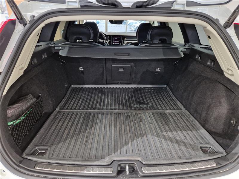 VOLVO V60 Cross Country 2021