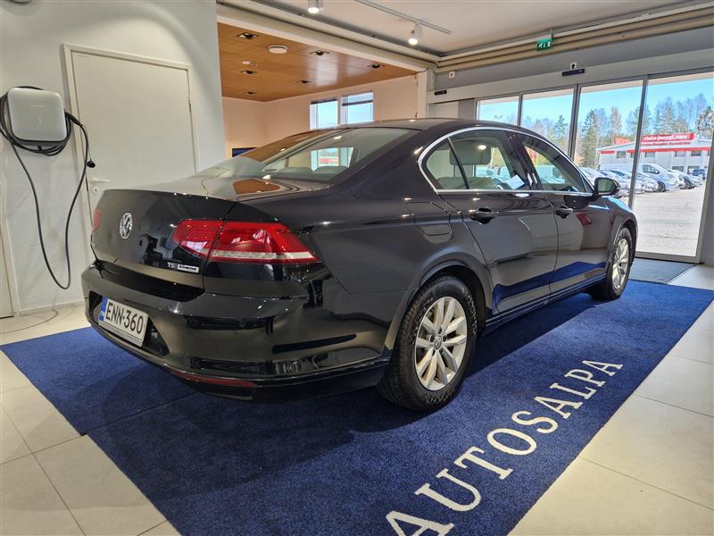 VOLKSWAGEN Passat 2015