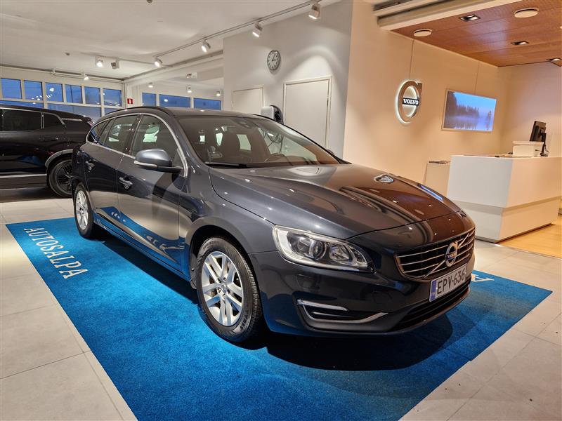 VOLVO V60 2018