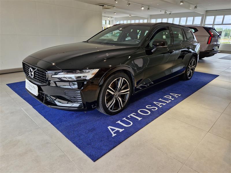 VOLVO V60 2022