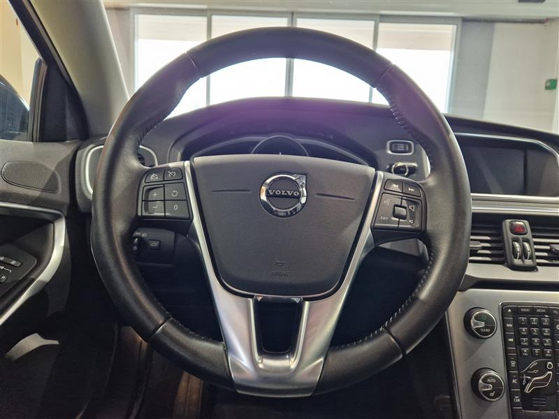 VOLVO V40 Cross Country 2018