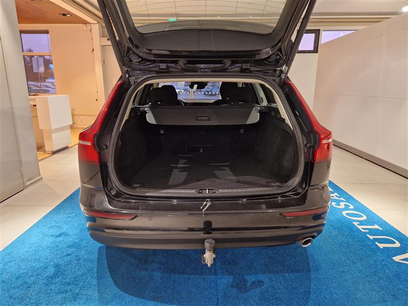 VOLVO V60 2019