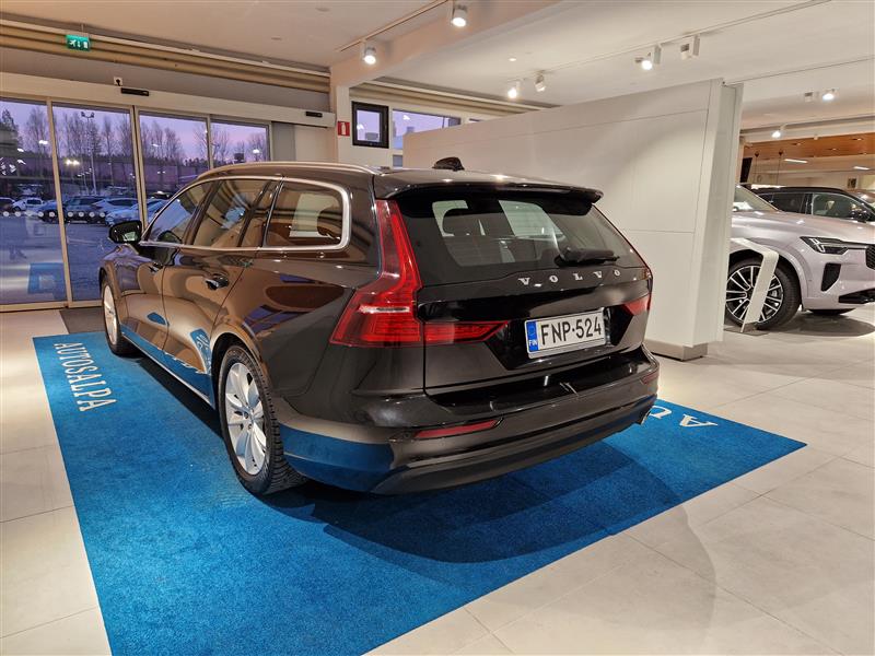 VOLVO V60 2019