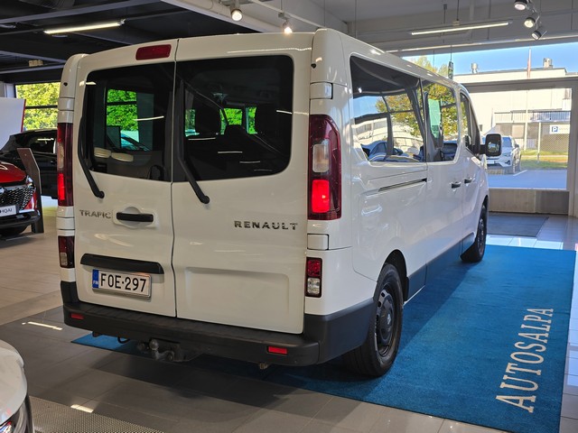 RENAULT Trafic Passenger 2020