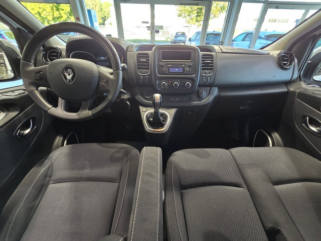 RENAULT Trafic Passenger 2020