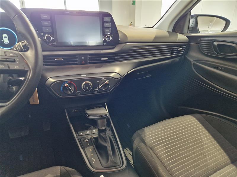 HYUNDAI i20 Hatchback 2022
