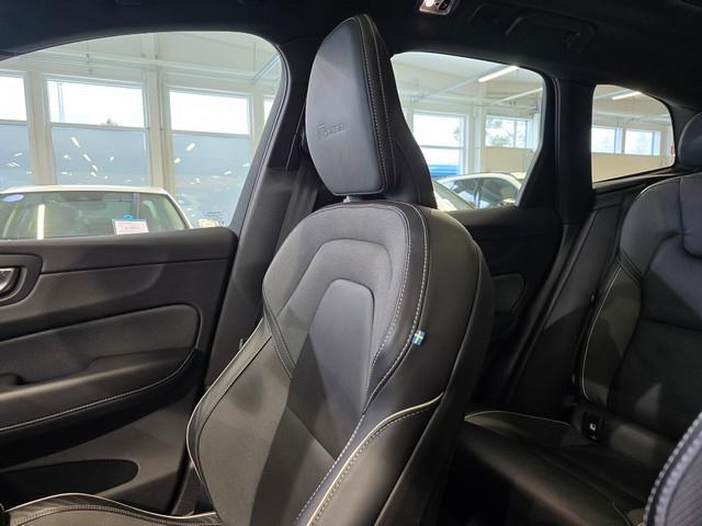 VOLVO XC60 2020