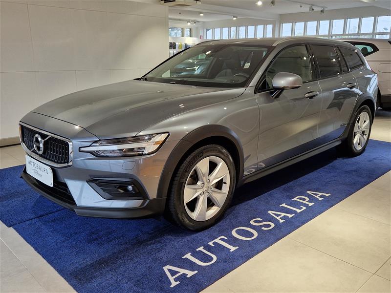 VOLVO V60 Cross Country 2021