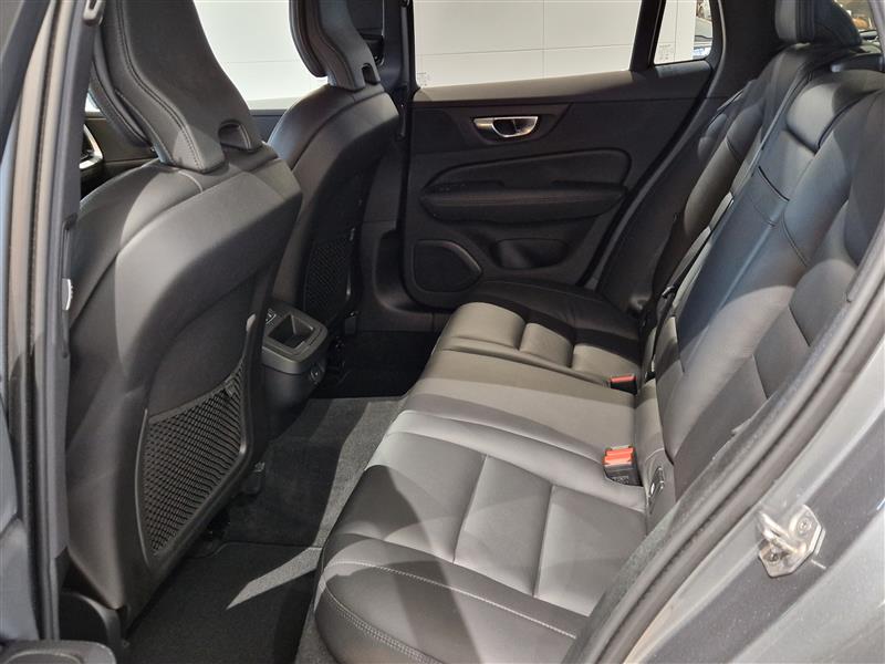 VOLVO V60 Cross Country 2021