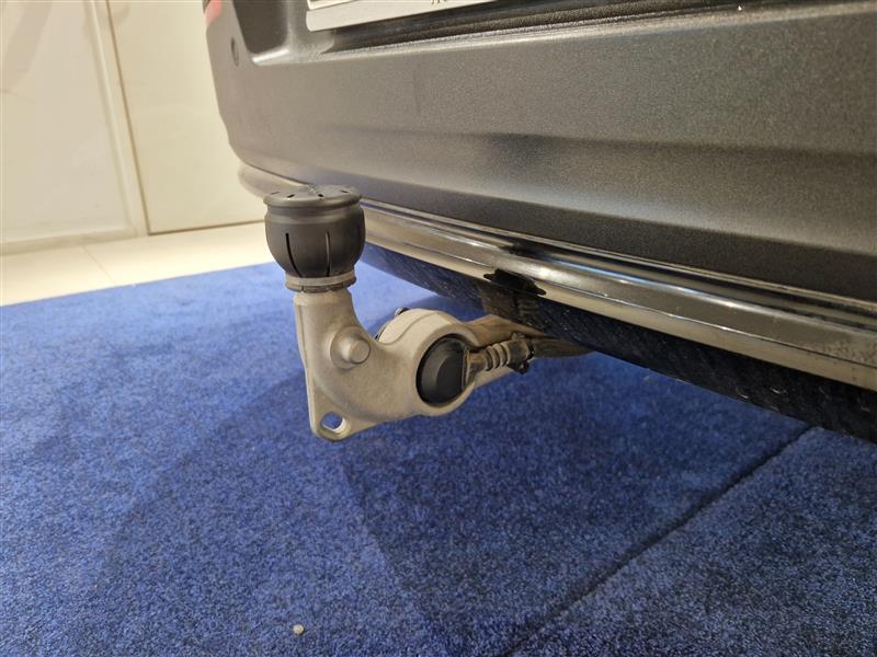 VOLVO C40 2023