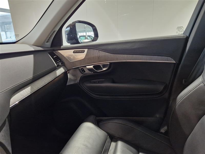VOLVO XC90 2024