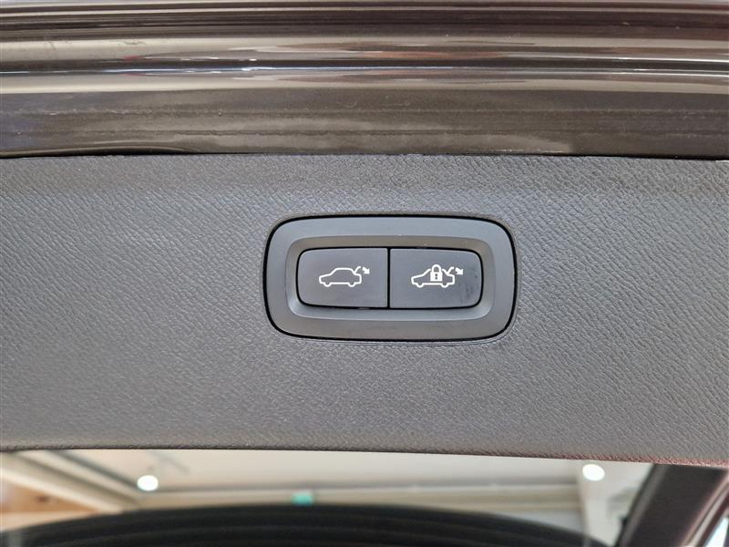 VOLVO XC90 2024