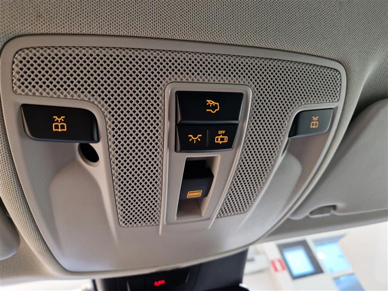 MERCEDES-BENZ CLA 2019