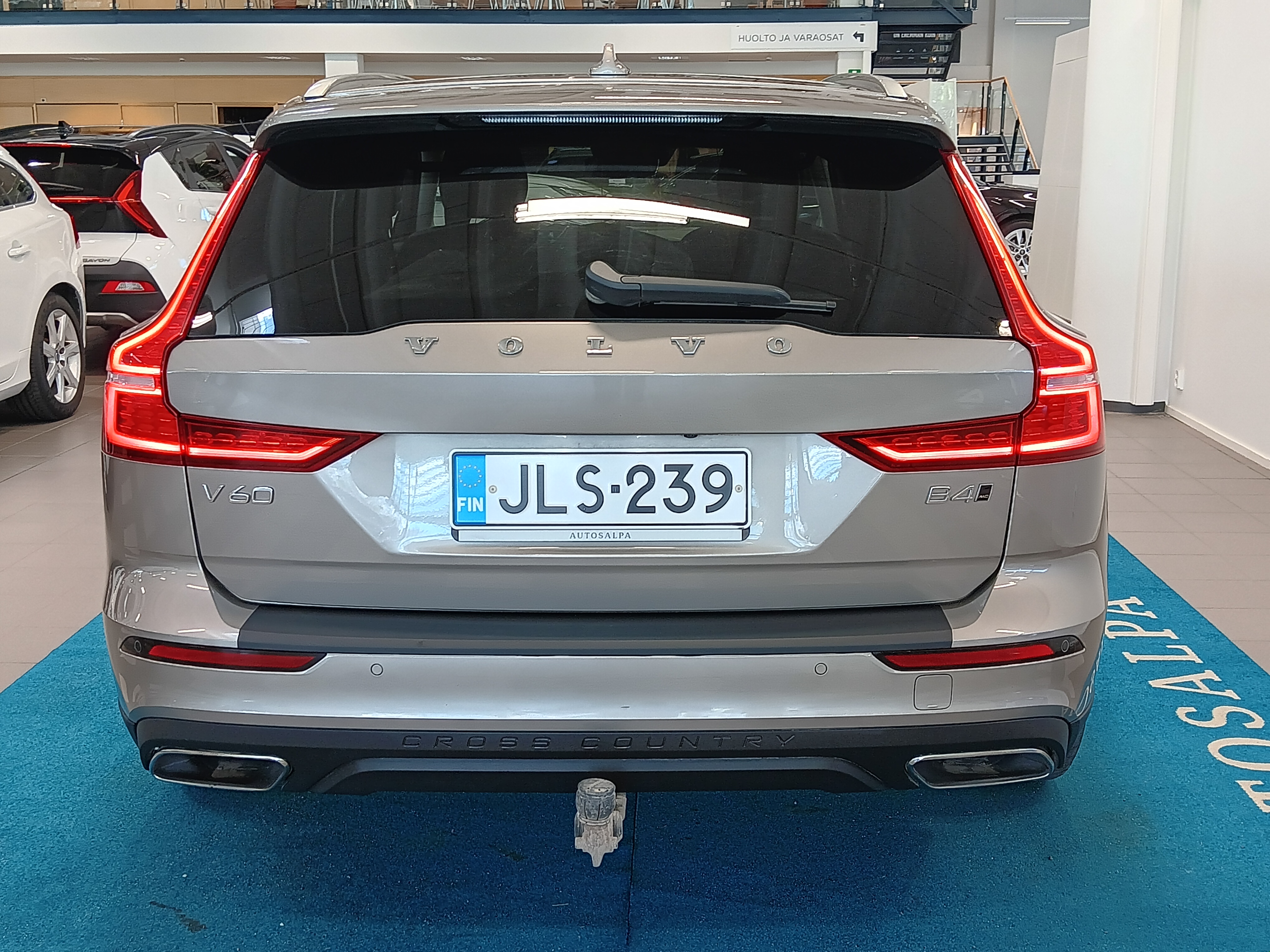 VOLVO V60 Cross Country 2021
