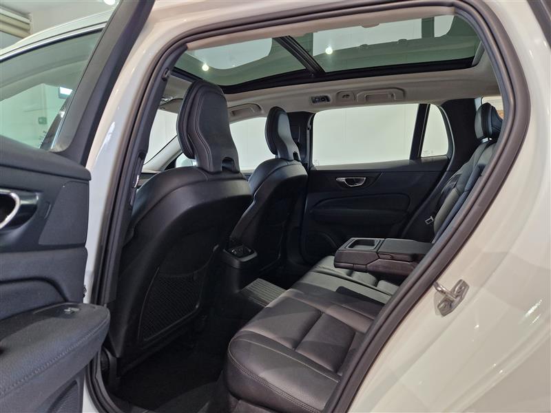VOLVO V60 2019