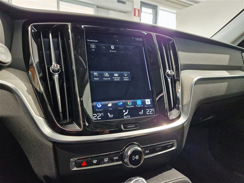 VOLVO V60 2019