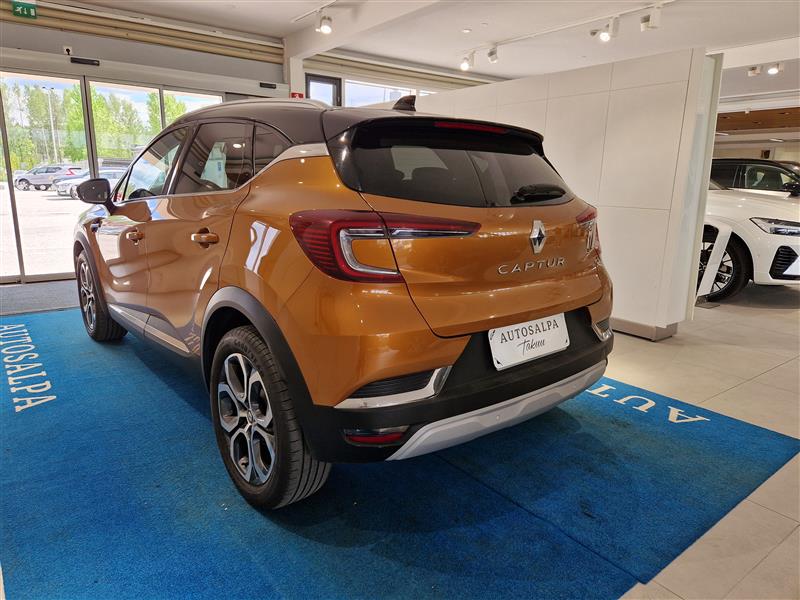 RENAULT Captur 2022