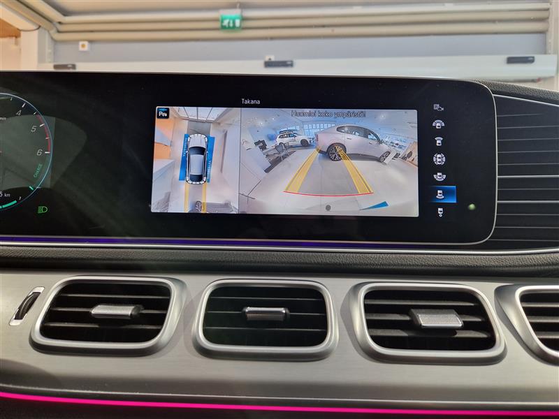 MERCEDES-BENZ GLE 2023