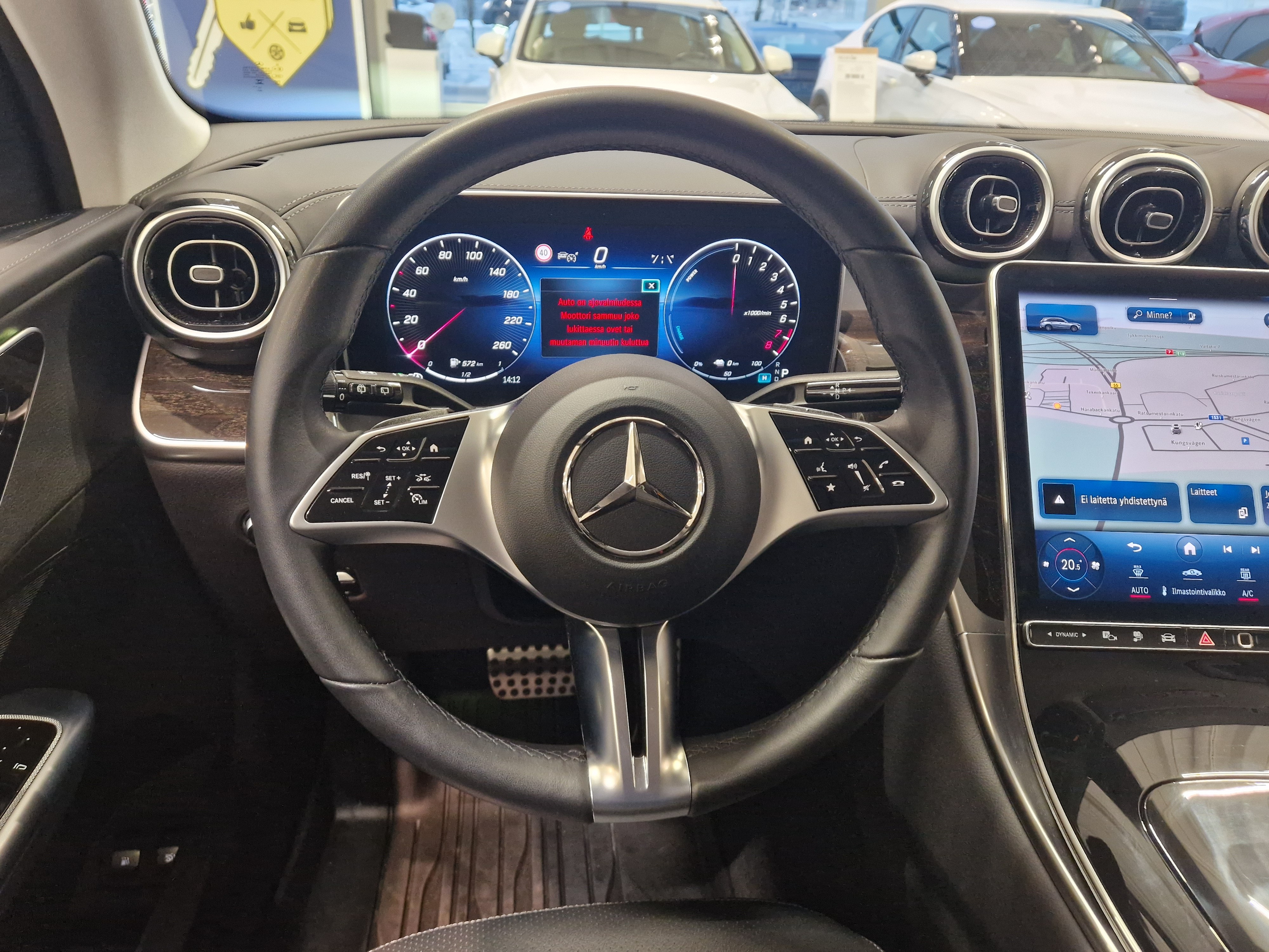 MERCEDES-BENZ GLC 2023