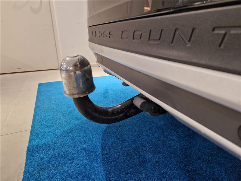 VOLVO V60 Cross Country 2016