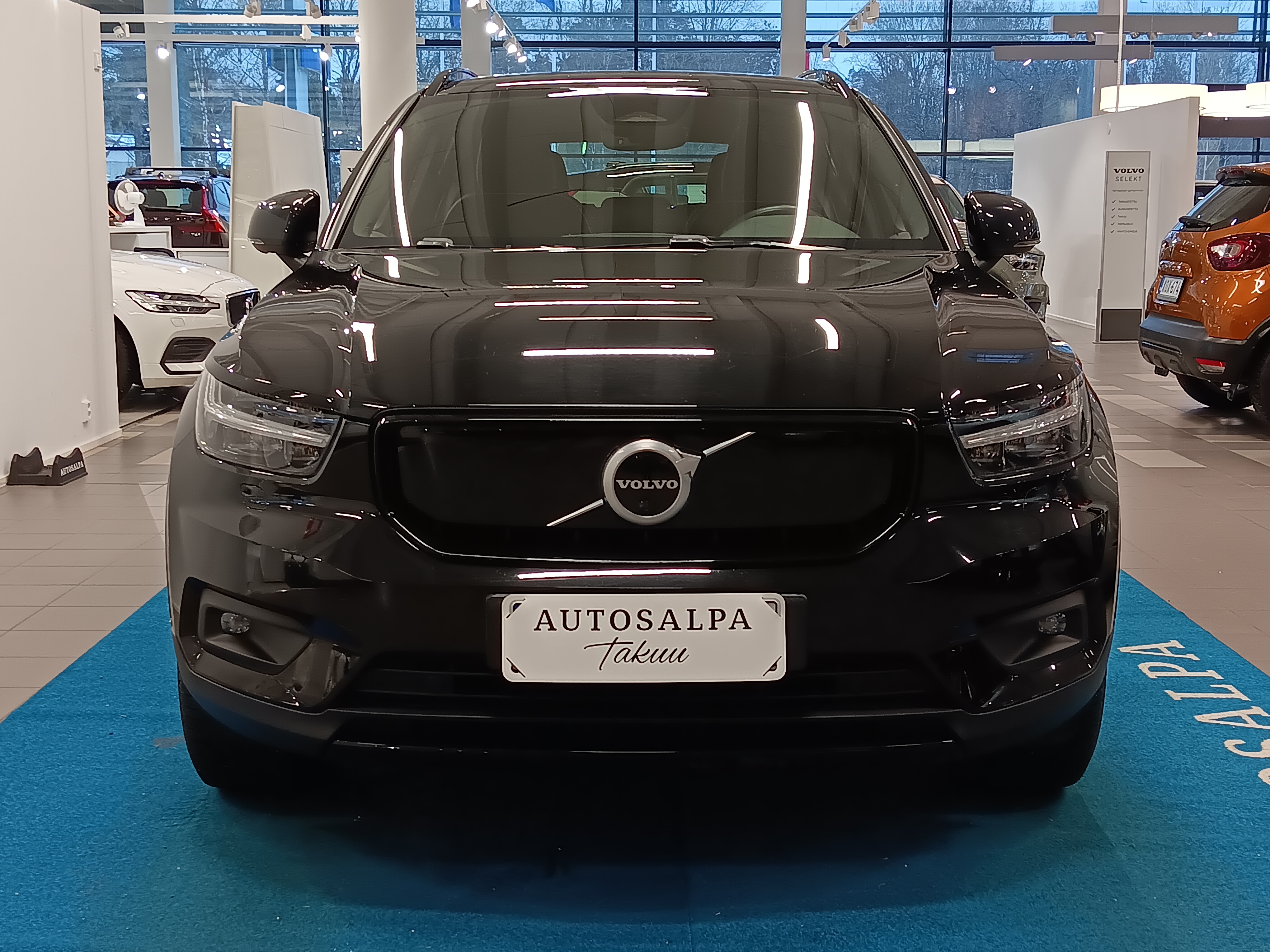 VOLVO XC40 2021