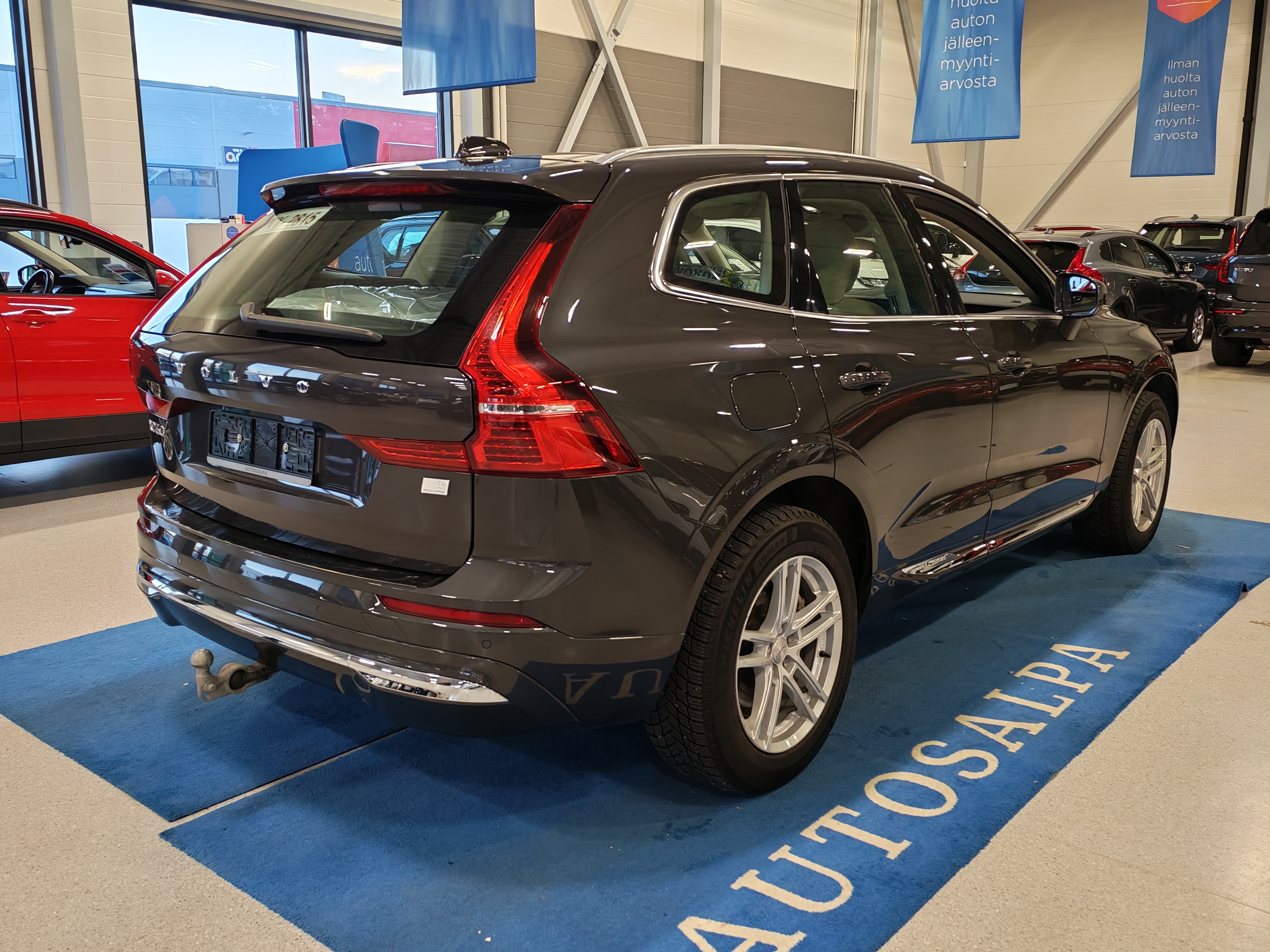 VOLVO XC60 2024