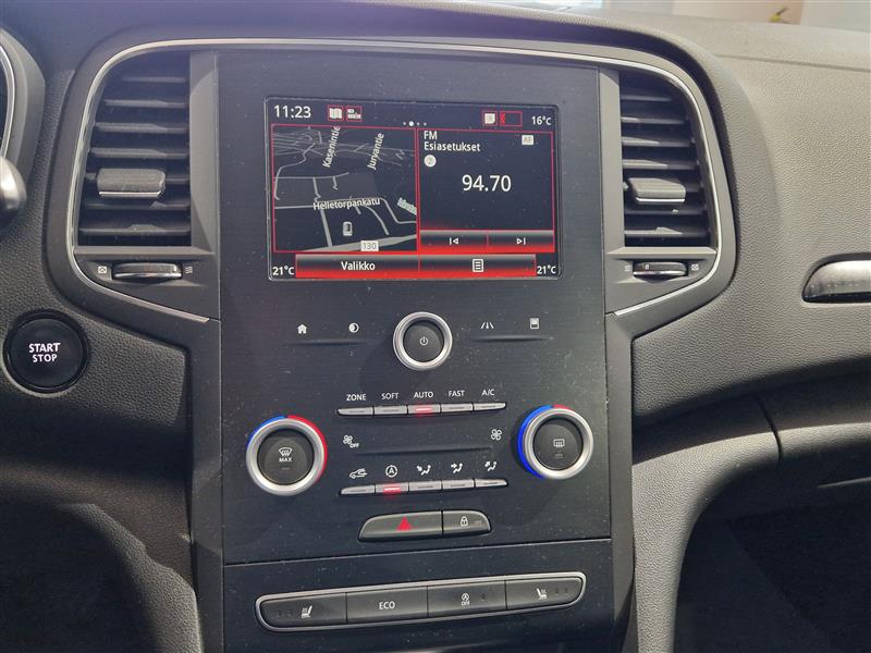 RENAULT Megane 2016