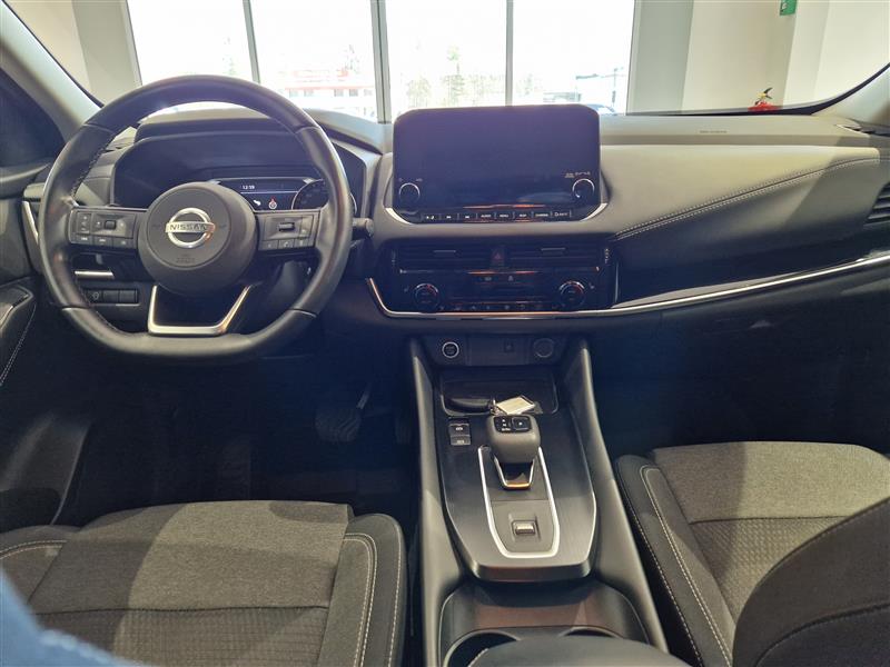 NISSAN Qashqai 2022