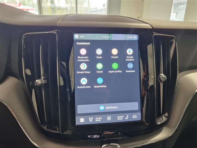 VOLVO XC60 2024