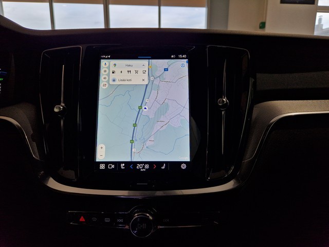 VOLVO V60 2025