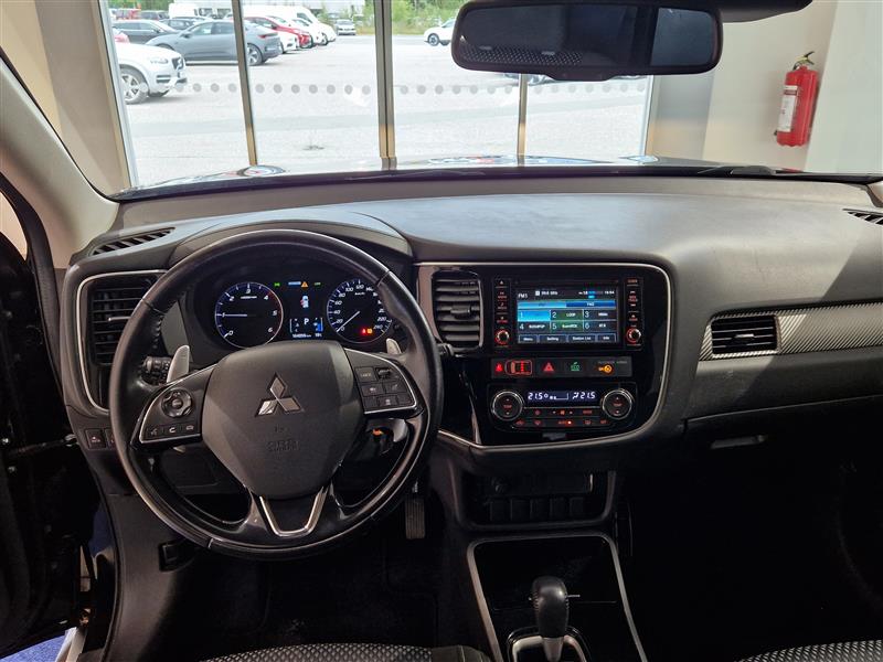 MITSUBISHI Outlander 2017