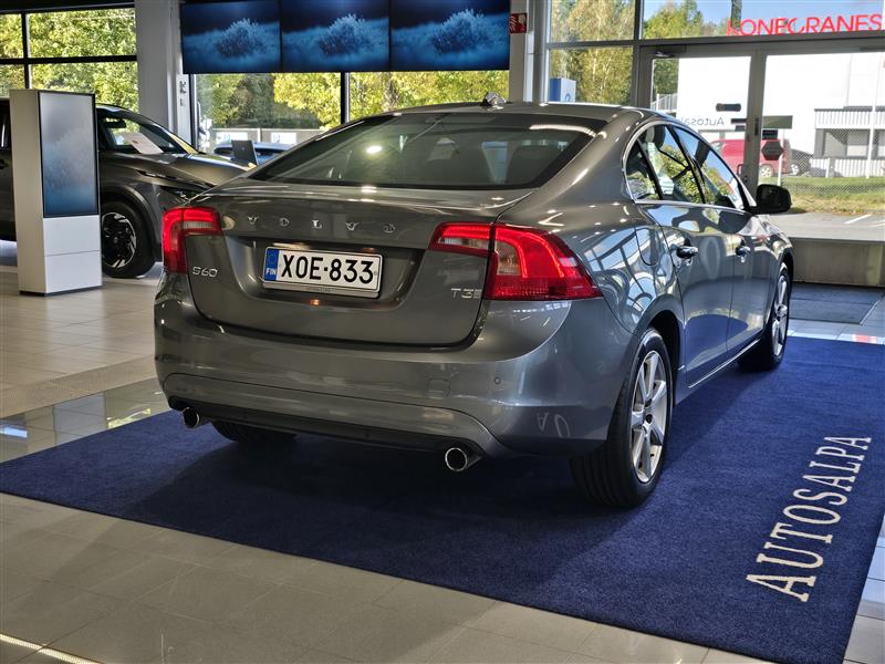 VOLVO S60 2017