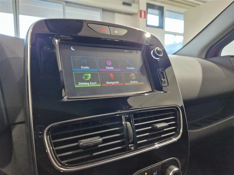 RENAULT Clio 2016