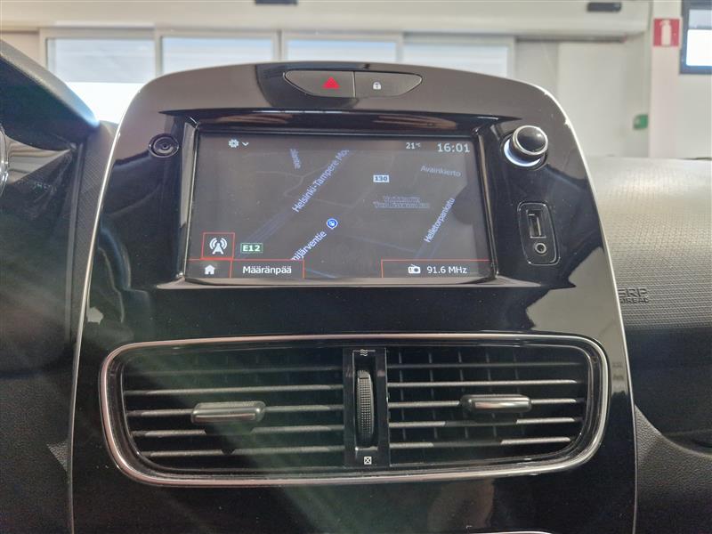 RENAULT Clio 2016
